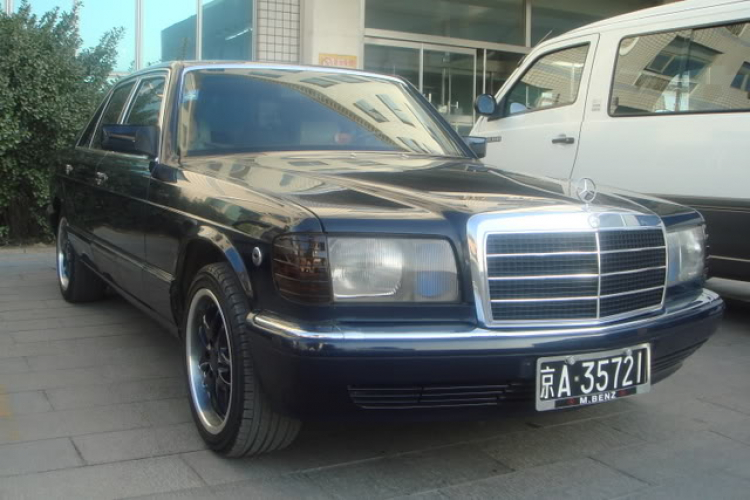 độ Mercedes 260se W126