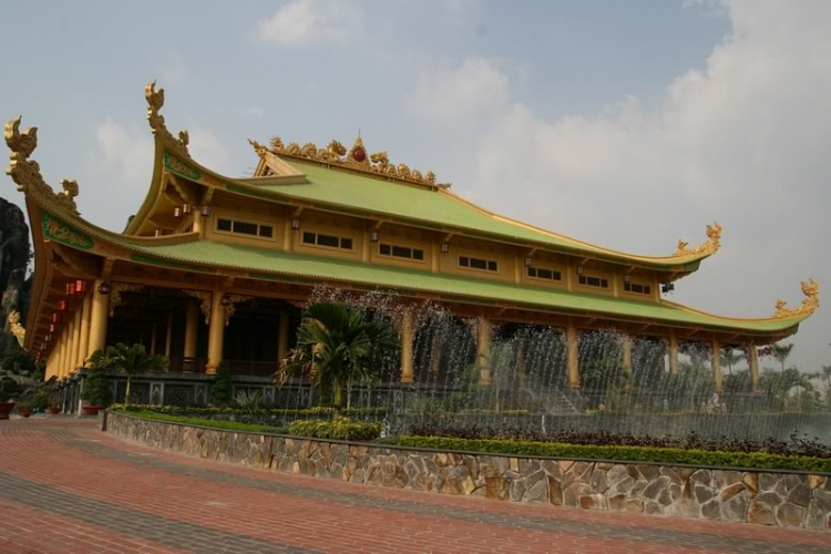 Vài hình ảnh về KDL Đại Nam Quốc Tự ( Bình Dương )