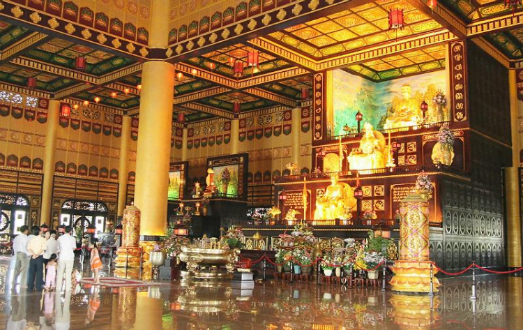 Vài hình ảnh về KDL Đại Nam Quốc Tự ( Bình Dương )