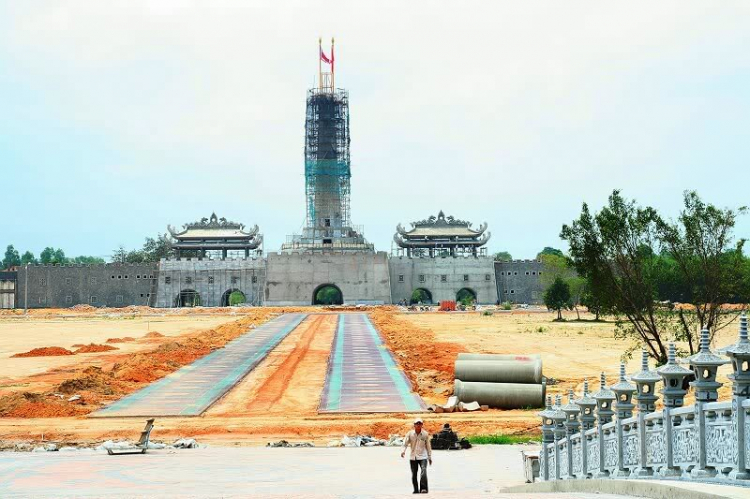 Vài hình ảnh về KDL Đại Nam Quốc Tự ( Bình Dương ) Vài hình ảnh về KDL Đại Nam Quốc Tự ( Bình Dương )