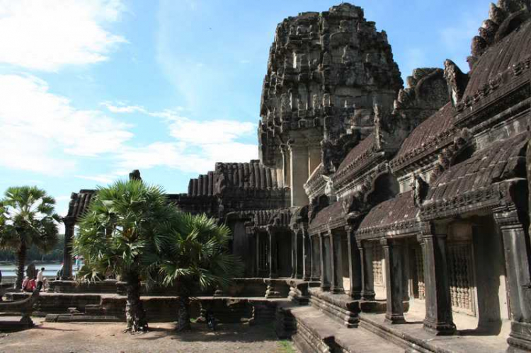Tham quan khu quần thể Angkor ngày thứ 3