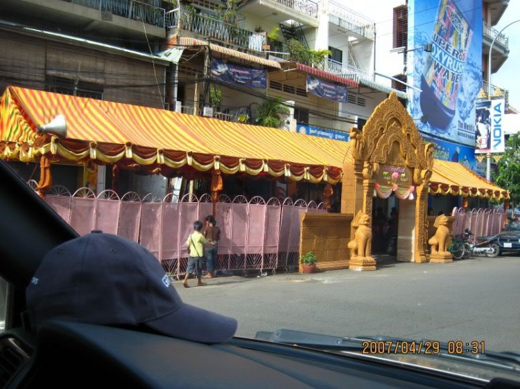 Camravan - Chuyến đi ngược về quá khứ