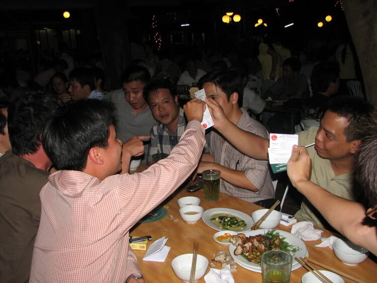 Bia hơi Hà Nội - OS - HN offline chào mùa hè
