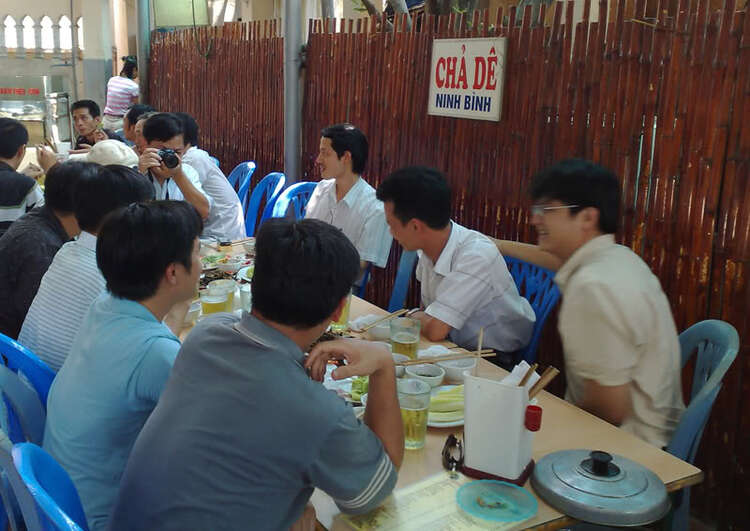 Bia hơi Hà Nội - OS - HN offline chào mùa hè