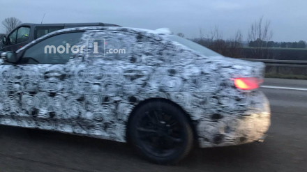 2019-bmw-3-series-spied-near-munich (1).jpg