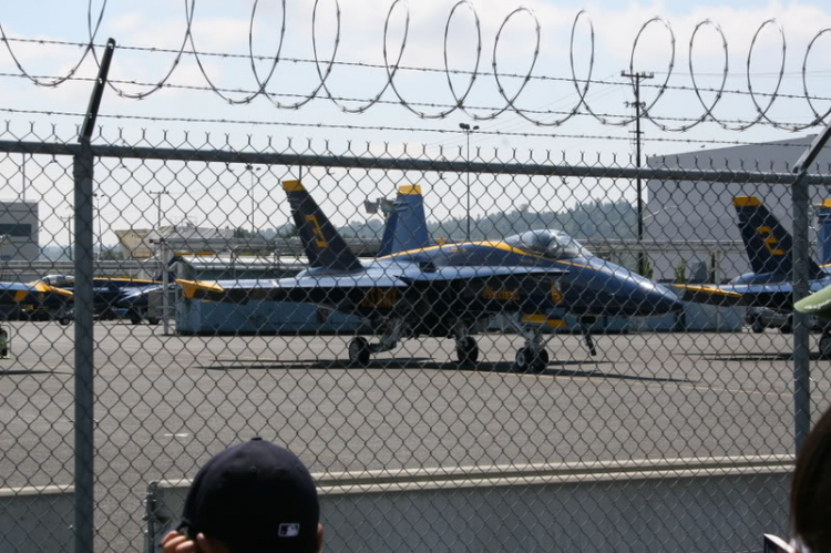 Viện bảo tàng Máy Bay.  Seafair airshow.