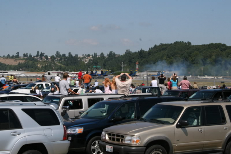 Viện bảo tàng Máy Bay.  Seafair airshow.