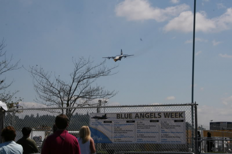 Viện bảo tàng Máy Bay.  Seafair airshow.