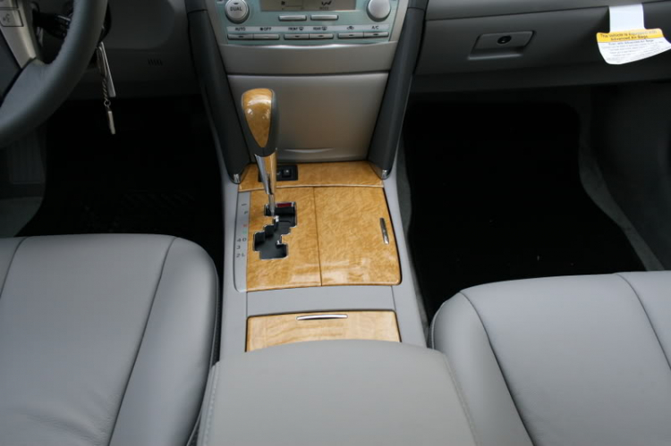 Camry 2.4 2007, chọn màu nào đây ? Camry 2.4 2007, chọn màu nào đây ?