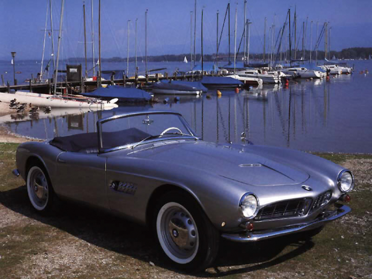 Nét hoài cổ, BMW 507