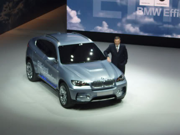 BMW X6 Concept newest updated pics....