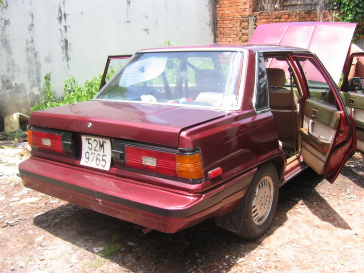 Nissan Bluebird đời 88, mua được không? Nissan Bluebird đời 88, mua được không?