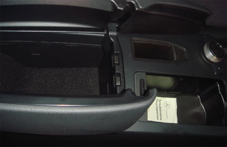 Chùm ảnh cận cảnh C-Class 2008 - Ra mắt 22-9-07 tại HCM Chùm ảnh cận cảnh C-Class 2008 - Ra mắt 22-9-07 tại HCM