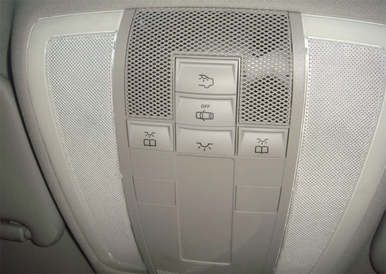 Chùm ảnh cận cảnh C-Class 2008 - Ra mắt 22-9-07 tại HCM Chùm ảnh cận cảnh C-Class 2008 - Ra mắt 22-9-07 tại HCM
