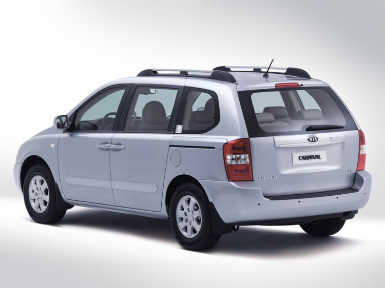 Địa chỉ mua Kia Carnival GS Địa chỉ mua Kia Carnival GS