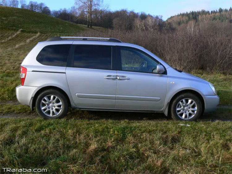 Địa chỉ mua Kia Carnival GS