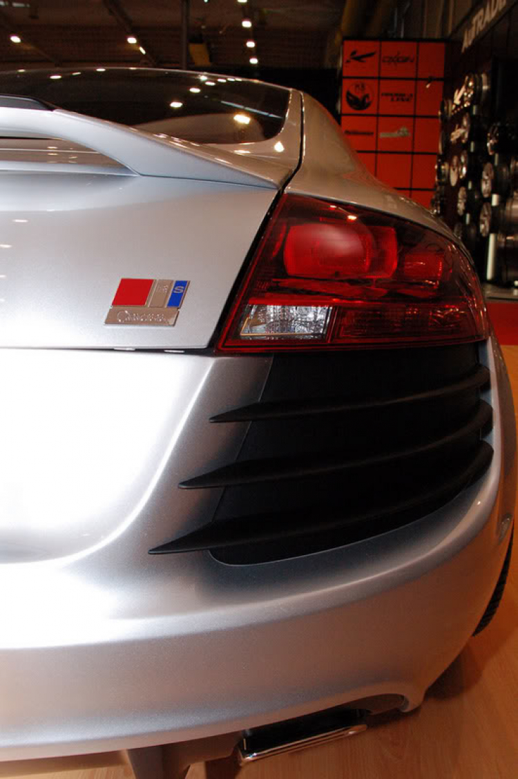 Audi TT độ theo R8 chăng?