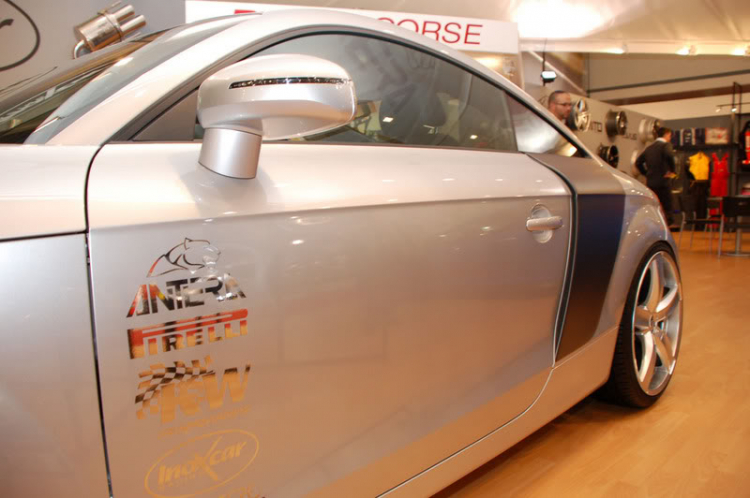 Audi TT độ theo R8 chăng?