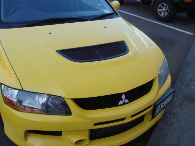 Evo VIII or IX đây các bác