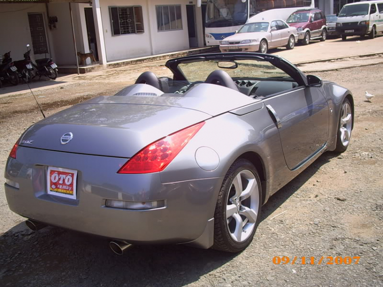 Nissan 350Z tại salon Việt Mỹ