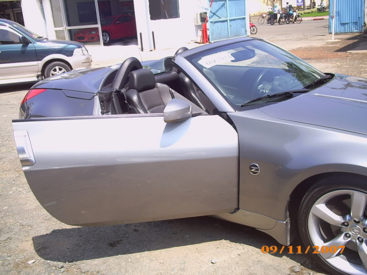 Nissan 350Z tại salon Việt Mỹ