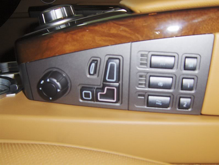 BMW 750Li đủ đồ chơi BMW 750Li đủ đồ chơi