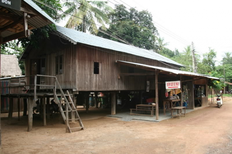 Nam du ký- hồi ức 1 chuyến đi. Nam du ký- hồi ức 1 chuyến đi.