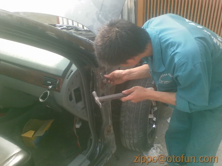 Lambo door live update