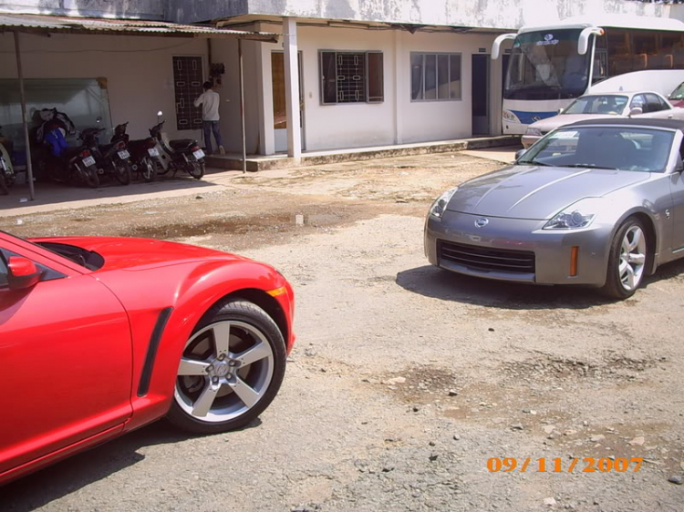 Mazda RX8 (Red) tại salon Việt Mỹ Mazda RX8 (Red) tại salon Việt Mỹ
