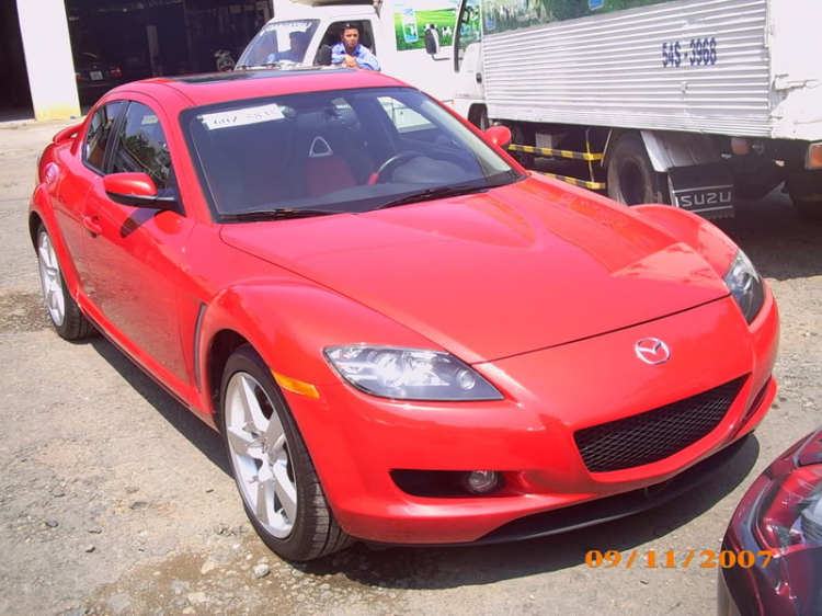 Mazda RX8 (Red) tại salon Việt Mỹ