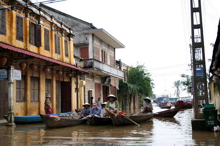 1 góc nhỏ miền Trung sau lũ: