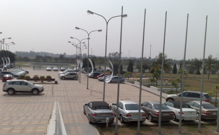 02-4.jpg