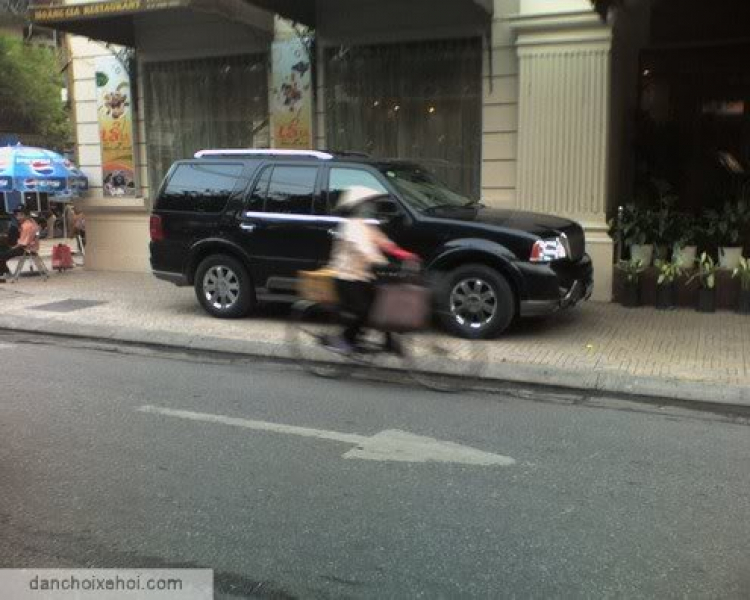 Lincoln Navigator ở Hà Nội