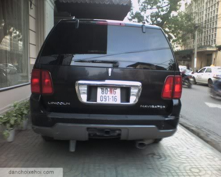 Lincoln Navigator ở Hà Nội Lincoln Navigator ở Hà Nội