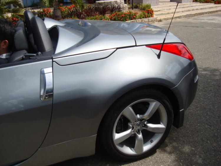 Mới đi lao động chụp được em Nissan 350Z