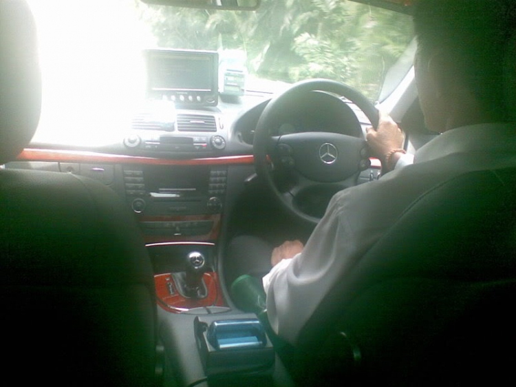 Nội thất E-Class 2007 làm taxi tại Singapore