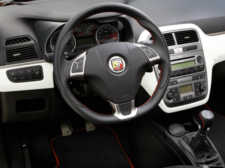 Ai nói Fiat không được độ - Fiat Grande Punto Abarth