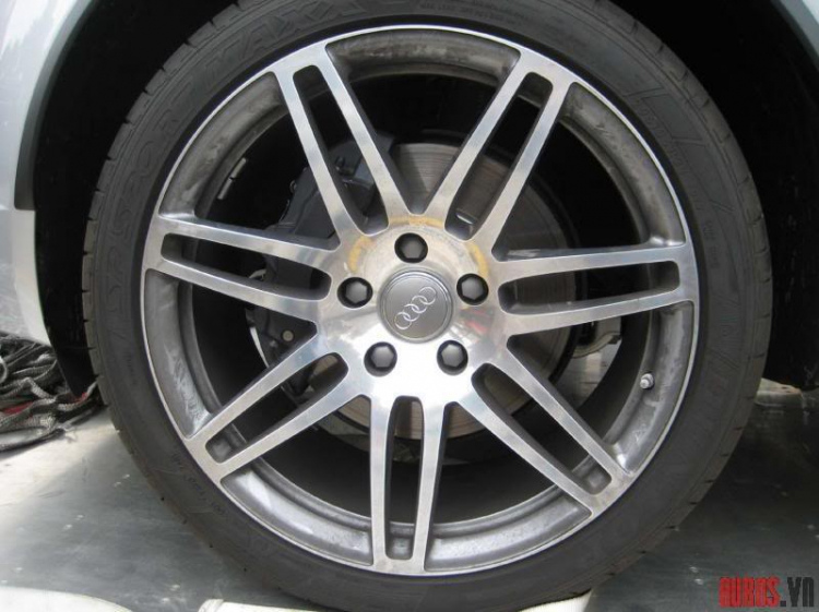 Audi Q7 4.2 Premium Quattro - SLine 21