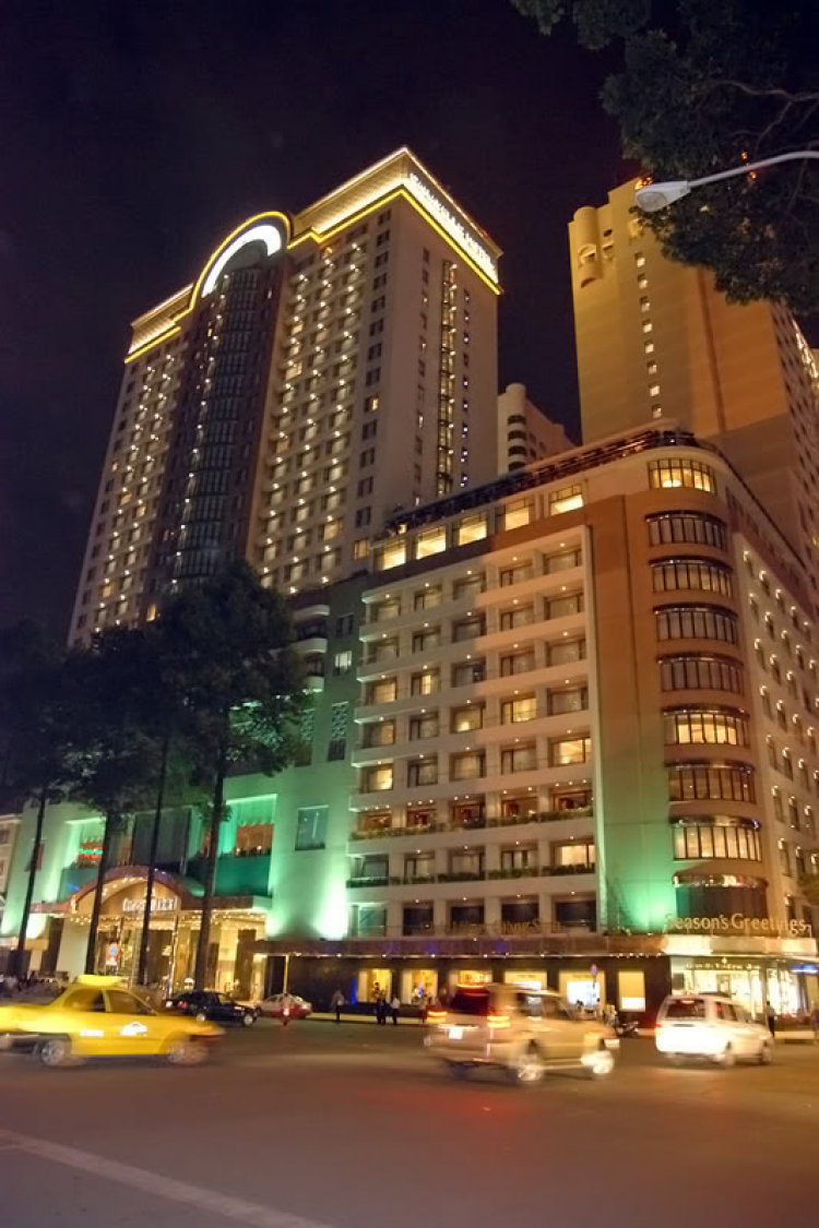 Hỏi về 400D