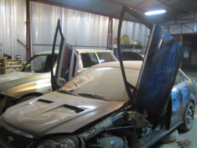 Lambo door live update Lambo door live update