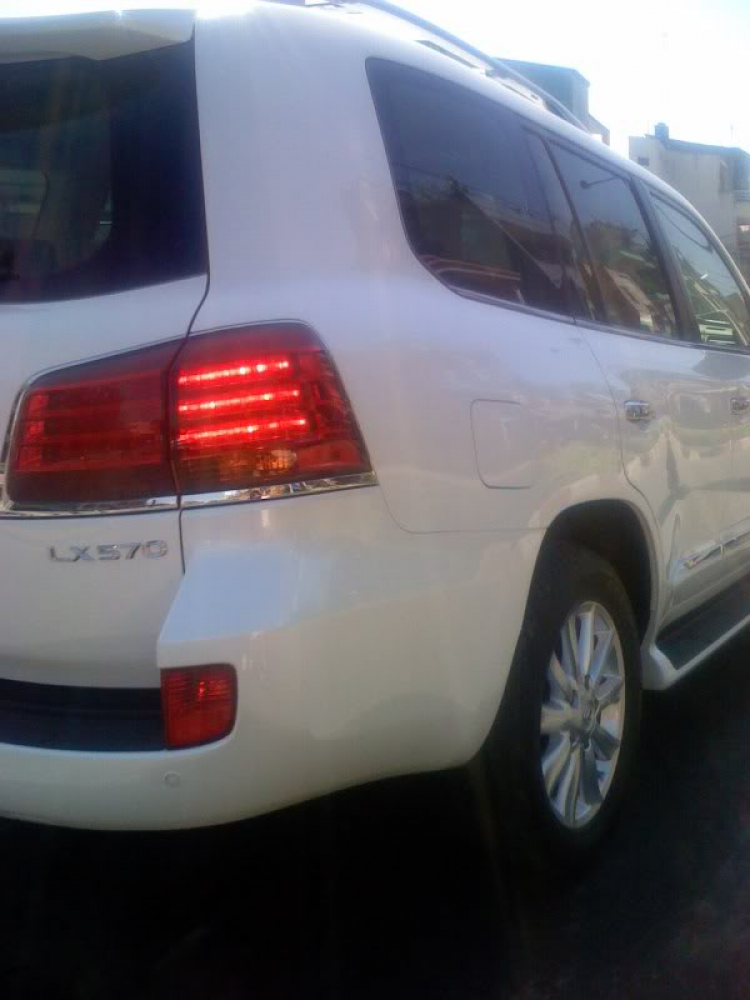 2008 LEXUS LX570 in Sài Gòn...^^