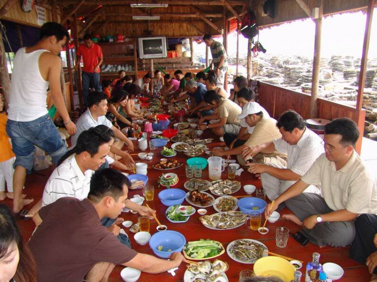 Hình FFC tất niên tại Đực Nhỏ - Long Sơn Hình FFC tất niên tại Đực Nhỏ - Long Sơn
