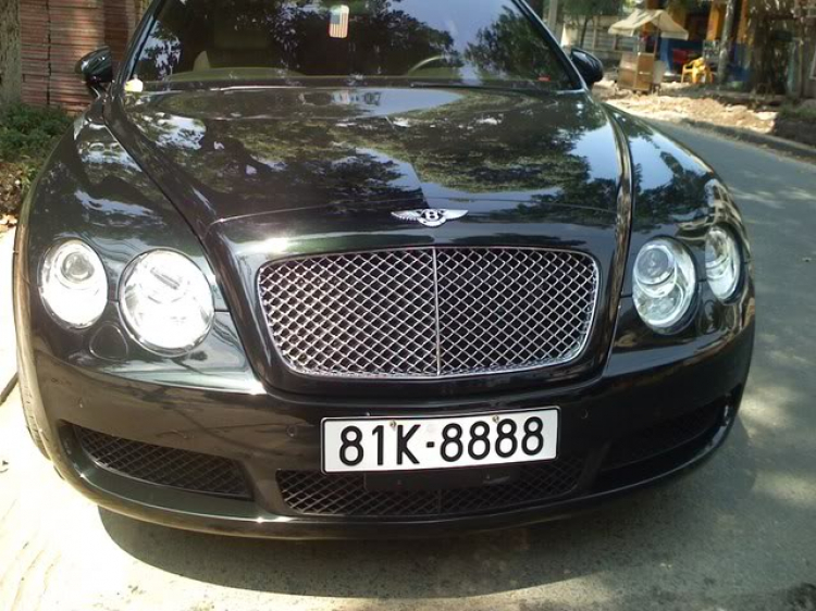 Bentley này màu gì?