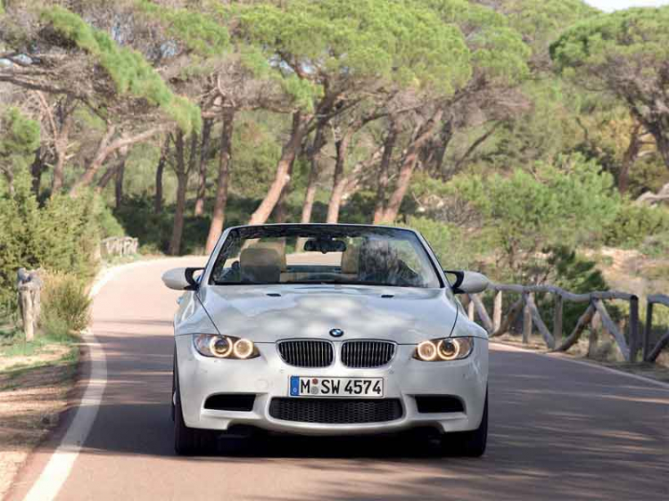 M3 Convertible dịu dàng mà ko chói lóa!!!!!