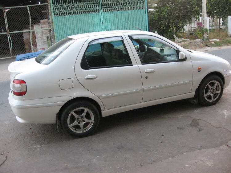 Cần mua xe Fiat Siena