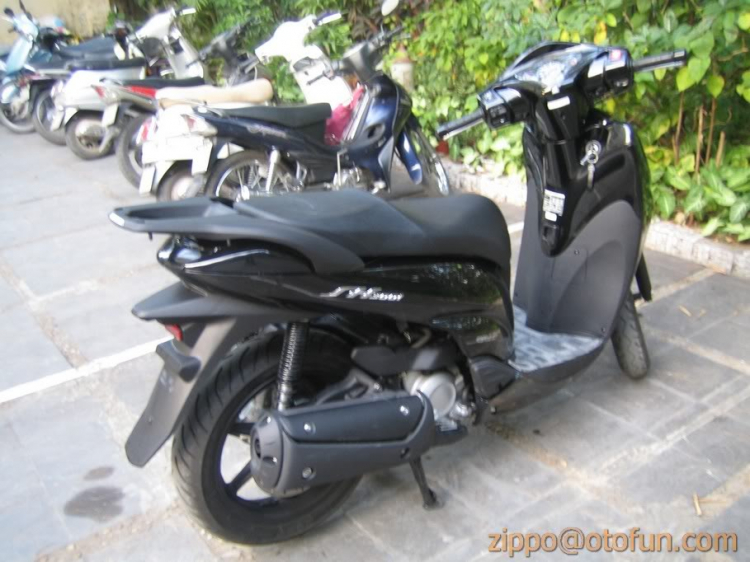Bán SH300i mới mua