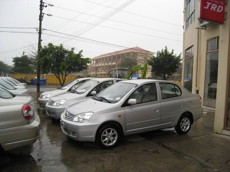 TOYOTA VIZI 16K USD ??