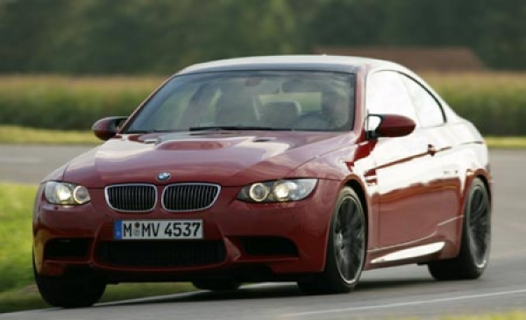 Nội chiến ở Đức: BMW M3 vs. Audi RS4 vs. C63 AMG - phân tích + hình Nội chiến ở Đức: BMW M3 vs. Audi RS4 vs. C63 AMG - phân tích + hình