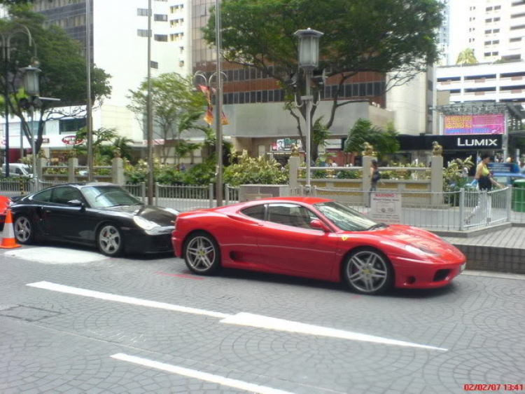 1 chuồng 2 em. 1 chuồng 2 em.