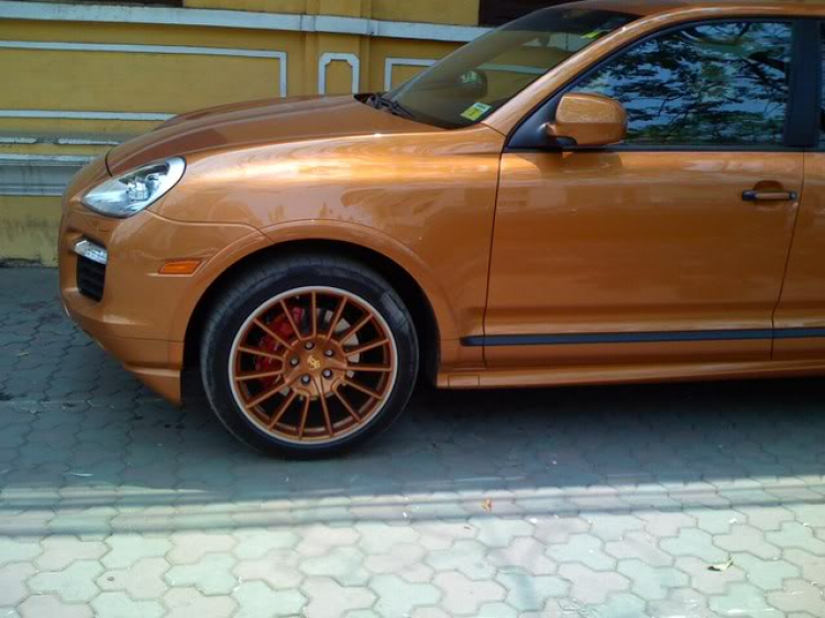 Porsche Cayenne GTS all orange ^__^
